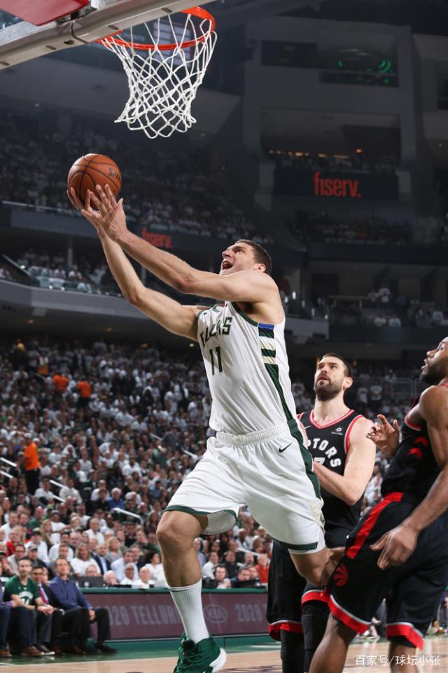 包含雄鹿大胜猛龙，领跑东部积分榜的词条